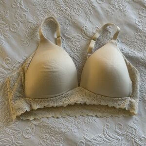 Aerie Cream Sunnie Wireless Bra
